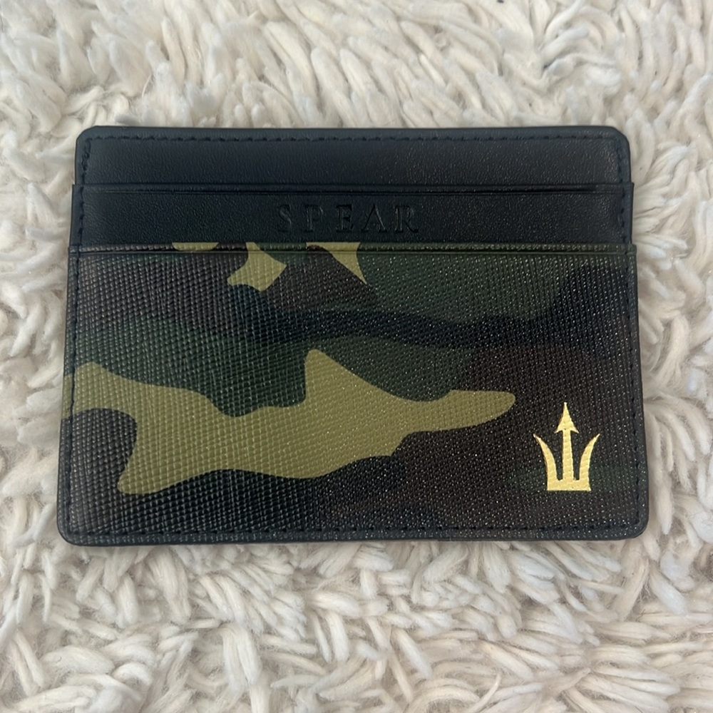Spear brands camo card holder wallet new in the box